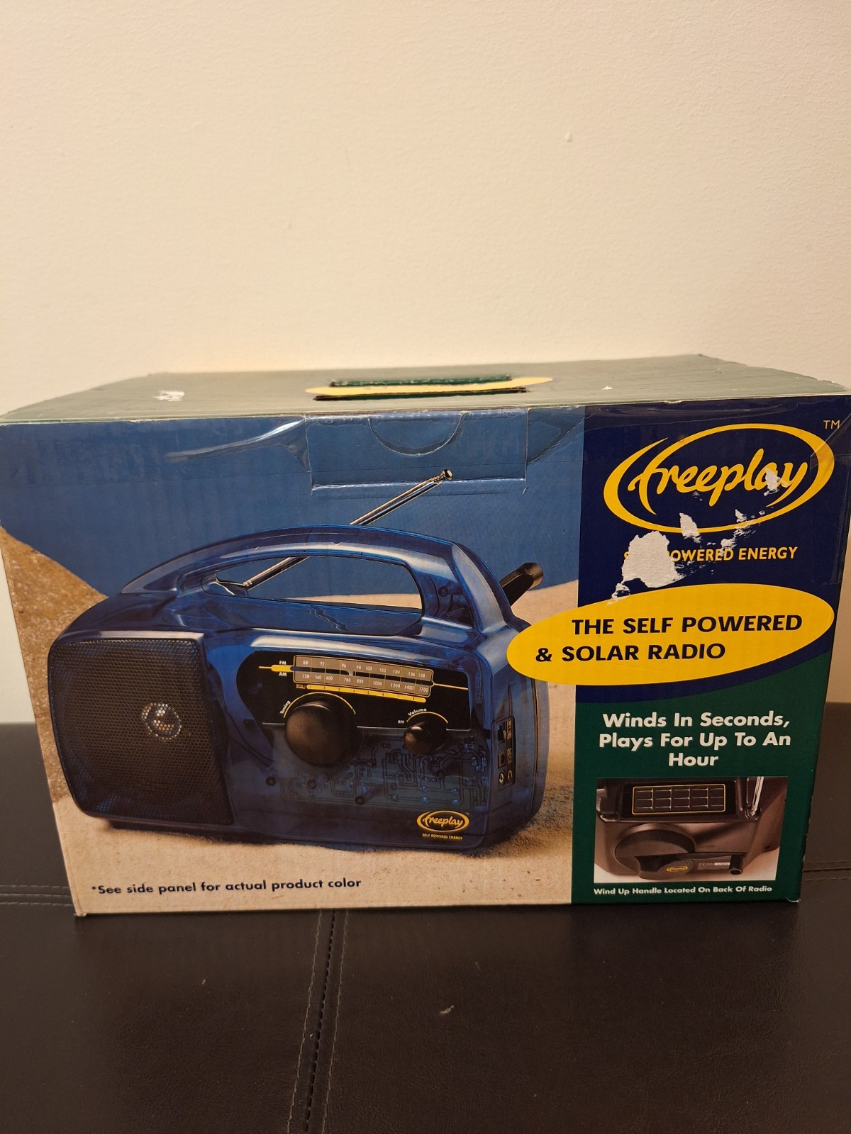 Freeplay Self Powered Am/Fm Radio Solar Power Crank Clear Solar New