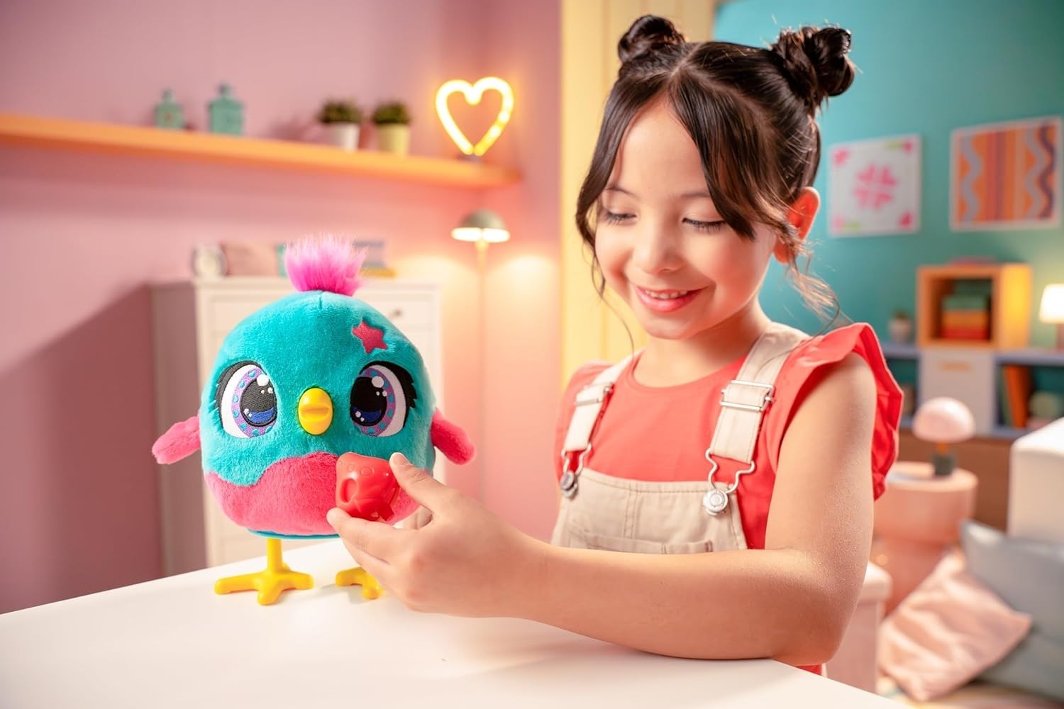 Peluche interactive poule pondeuse sonore et dansante pour stimuler l'autonomie des enfants