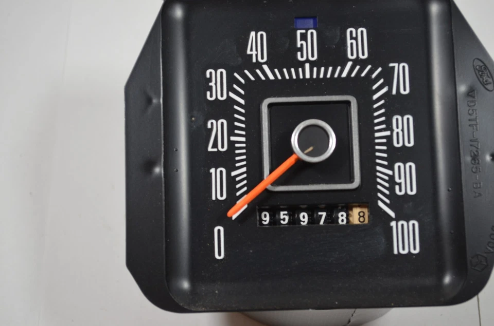 Ford F-100 F-150 1973-1977 F-250 F-350 100 Mph velocímetro "como nuevo" probado para funcionar Foto 3 de 4