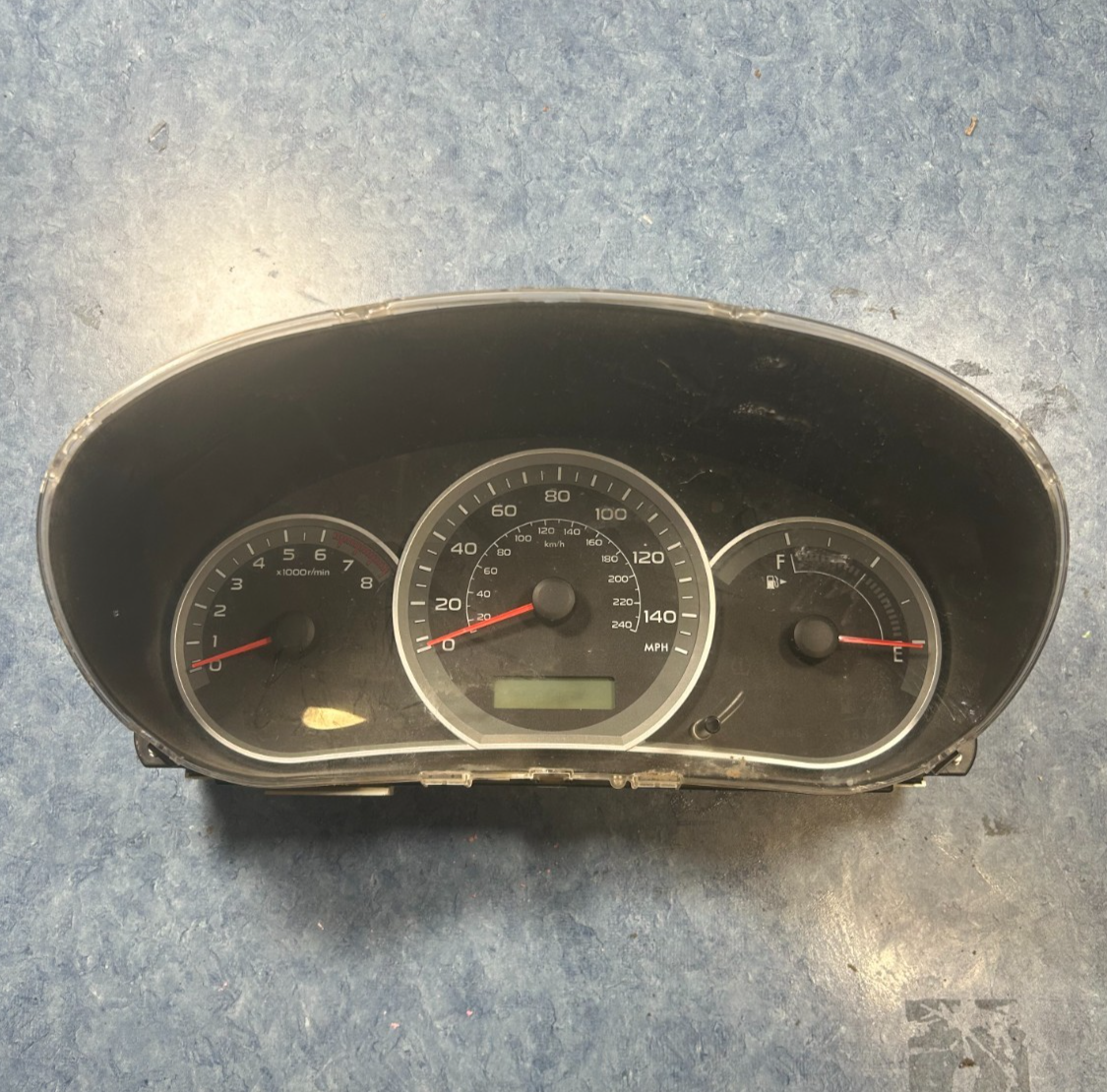 10-11 SUBARU IMPREZA/OUTBACK AUTO  SPEEDOMETER/INSTRUMENT/GAUGES/CLUSTER /SPEEDO