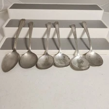 National Silver Co. E.p.n.s. Viceroy Pattern 1 Serving And 4 Large Soup Spoons