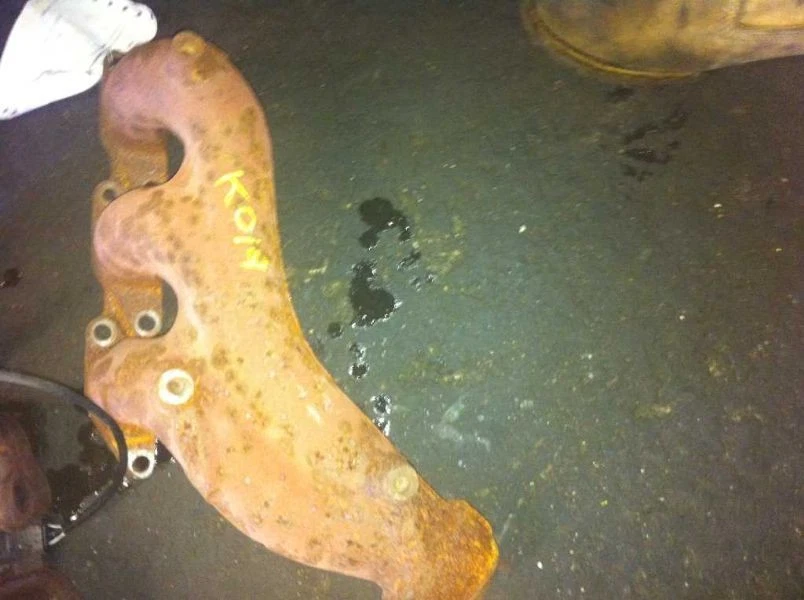 92 93 94 95 96 97 VOLVO 960 EXHAUST MANIFOLD FRONT 2.9 LITER - Image 2 of 2