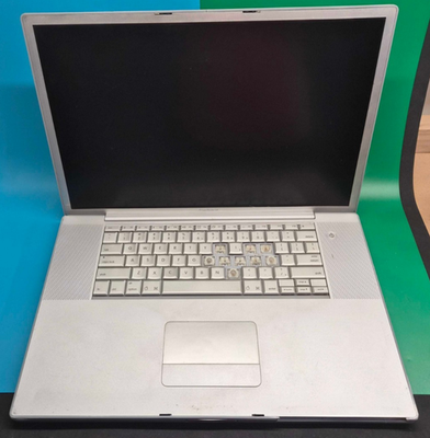 2003 Apple PowerBook G4 A1013 - 1.0GHz G4 CPU - No Ram - No HDD