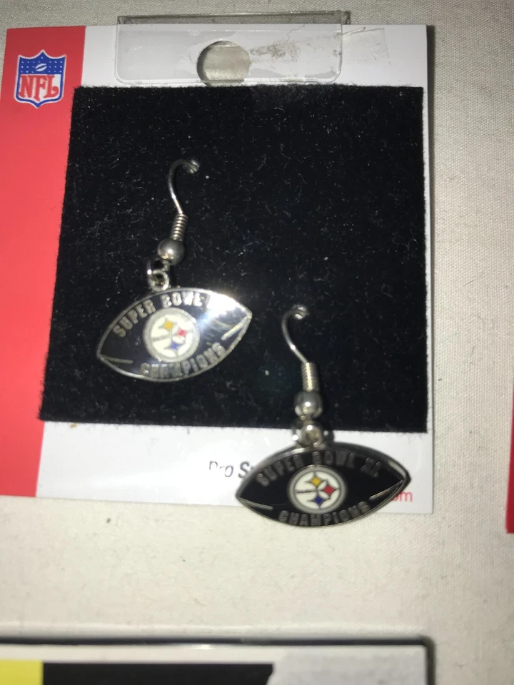 Nuevo de Lote Antiguo 4 Conjuntos PITTSBURGH STEELER Ben Roethlisberger Jersey PENDIENTES CASCO de Fútbol Foto 3 de 4
