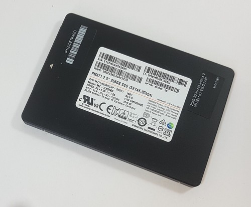 256GB SSD Samsung MZ7LN256HCHP-000H1 SATA 2,5" Notebook Festplatte