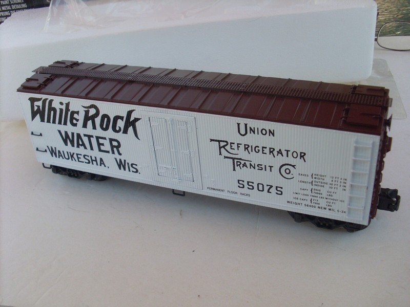 K-Line K762-8014 White Rock Water Reefer O-Scale  Brand New In Box