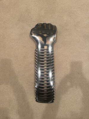 Hardies Hardware Skateboard Fist Bolt rare* #27/100 Tyshawn Hardies Hardware Skateboard Fist Bolt rare* #27/100 Tyshawn
