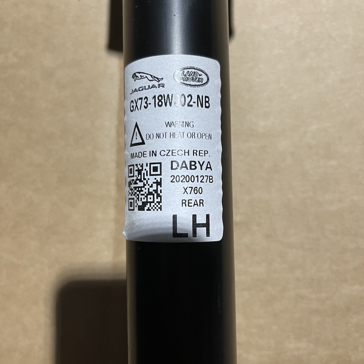 Genuine Jaguar Xe X760 Left Hand Nearside Rear Shock Genuine Jaguar Xe X760 Left Hand Nearside Rear Shock