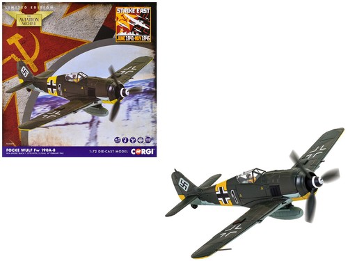 Focke-Wulf Fw 190A-8 Fighter Aircraft "Black 1 Oberleutnant Otto Kittel 2./JG54" - Picture 2 of 3