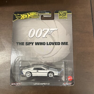 NEW Hot Wheels 007 Spy Who Loved Me LOTUS ESPRIT S1 James Bond Car HXD98 1:64