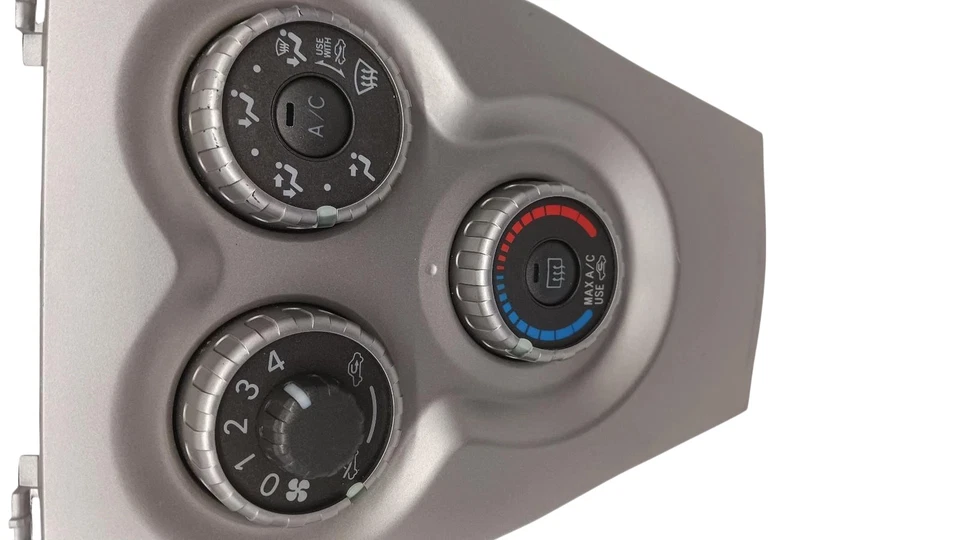 Toyota Yaris 2009-2012 control de calefacción con CA y descongelación trasera OEM Foto 2 de 4