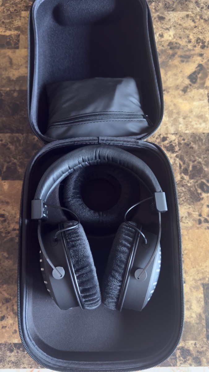 beyerdynamic DT 1990 Pro 250 Ohm Open Studio Headphones