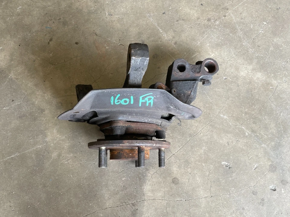 1987-1993 Cadillac Allante Front Right Pass Spindle Knuckle Hub FWD 1601 OEM - Image 3 of 4