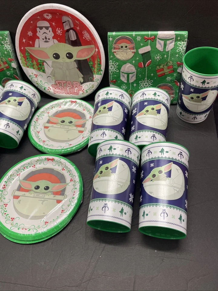 Детские праздничные обеденные и десертные тарелки салфетки и 10 пластиковых чашек Baby Yoda из Star Wars - Изображение 4 из 4