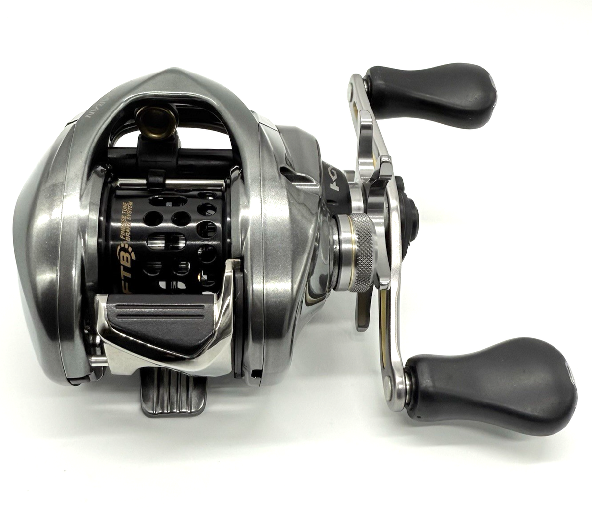 Shimano 16 ALDEBARAN BFS XG Right Bait Casting Reel No Box From