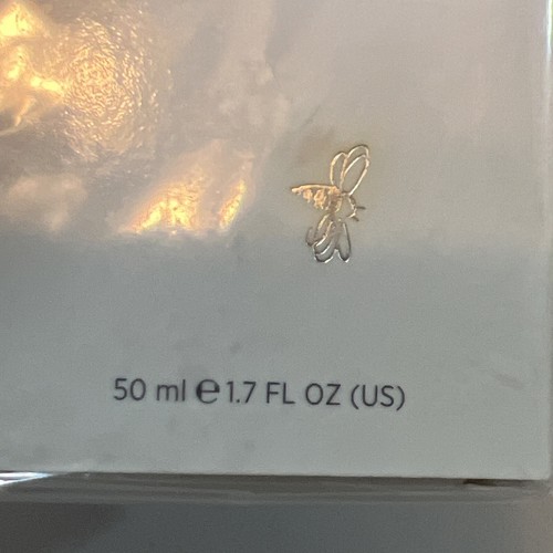 Jafra Royal Jelly Revitalize Solar Protection Fluid Broad Spectrum SPF 50 1.7oz - Picture 9 of 9