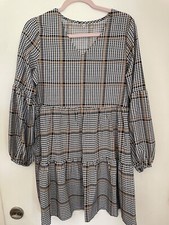 Lightweight Long Sleeve Dress size M