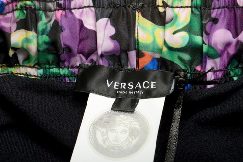 Pantaloncini da bagno tavola da bagno stampa logo Versace taglia 7 US 2XL IT 56 - Foto 5 di 5