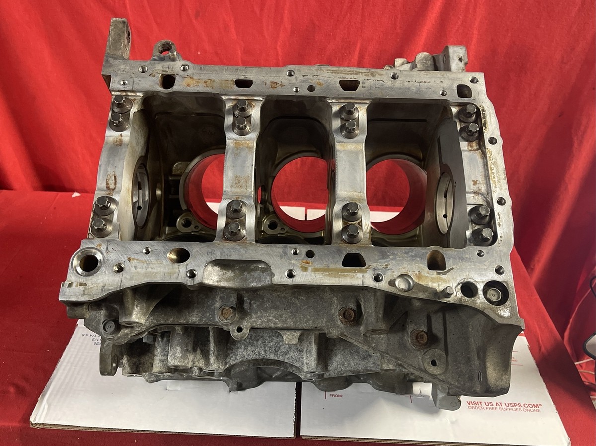 2008 Infiniti G37 370z VQ37VHR 3.7 RWD BARE Engine Cylinder