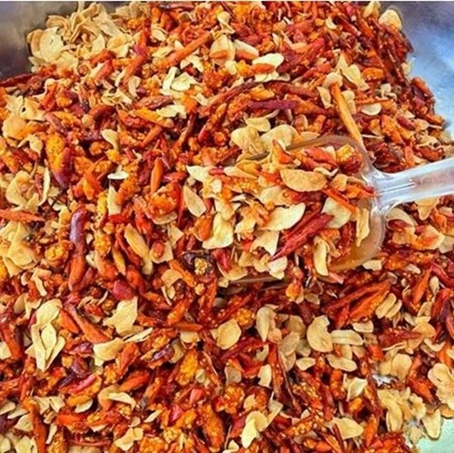 Fried Chili Crispy Fried Garlic Sesame Roasted Thai Snacks Savory Spicy 500g. - Picture 6 of 8