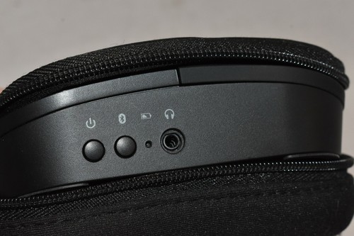 Altavoz Móvil Logitech P710e Conferencia Bluetooth/USB Altavoz con Estuche - Imagen 8 de 11