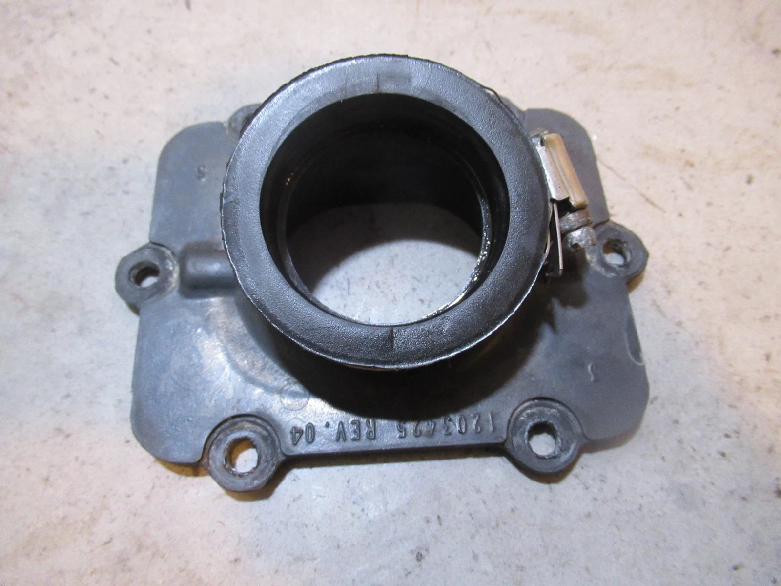 Polaris RMK 600 Carburetor Adaptor 2007