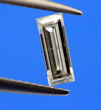 Certified 0.142 Ct Natural Diamond 5 x 2 mm Straight Baguette Cut F/VS2 Grade