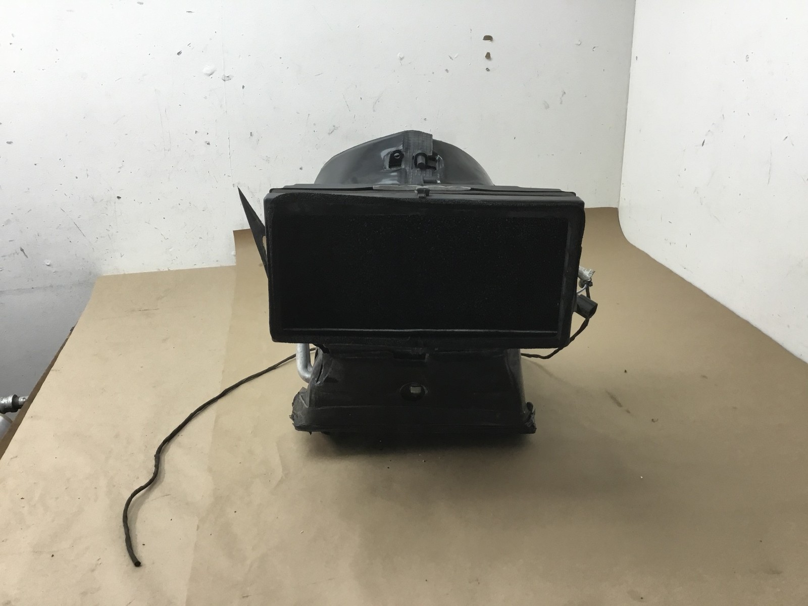 McLaren 650S 2016 HVAC Heater Blower Motor Fan Evaporator Housing Box 15 - 17 :Y