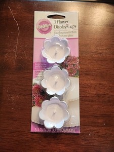 Wilton 3 Flower Forming Display Cups ~ NIP