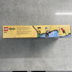 Lego Pirates 6240 Kraken Attackin' Octopus Parrot Raft Jewels Sword 78 Pieces