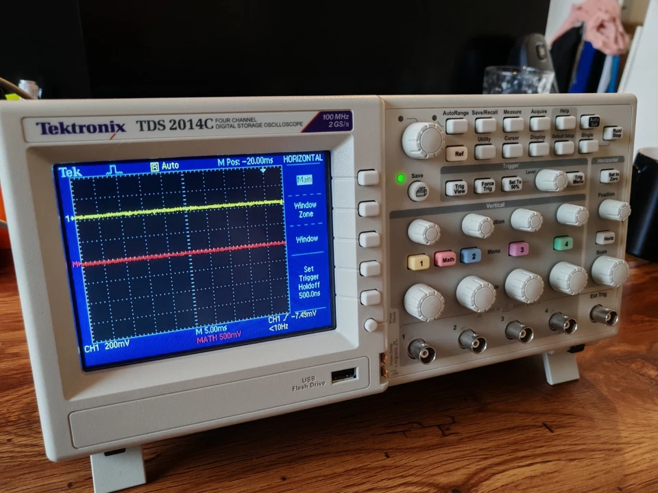 TEKTRONIX TDS 2014C 4-Channel DIGITAL Dtorage Oszilloskop 100MHz 2GS/s - Bild 2 von 4