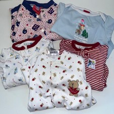 Lot of 5 Baby/Toddler Sleepwear 0-3 months, Zip, Button  Snap Closure, cozy