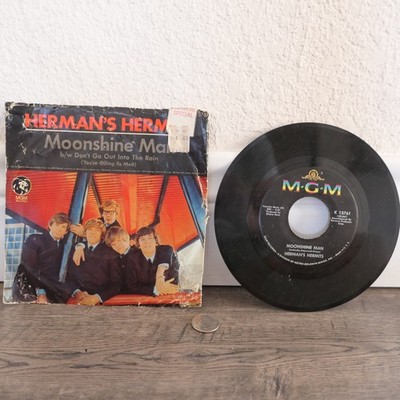 Herman's Hermits  Moonshine Man Don't Go out into the Rain 45 w/  Picture Sleeve