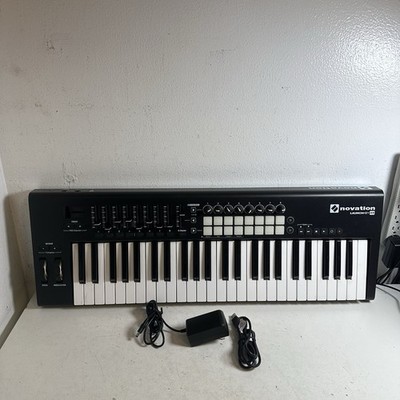 Novation Launchkey 49 MK4 Black 49 Keys USB Keyboard Controller For Ableton Live