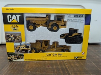 Norscot 1/64 Scale CAT Gift Set (12G Grader-D25D Truck-Challenger 45 Tractor)