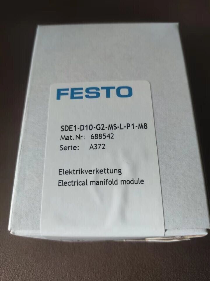 1PC New Festo pressure switch SDE1-D10-G2-MS-L-P1-M8 (688542)