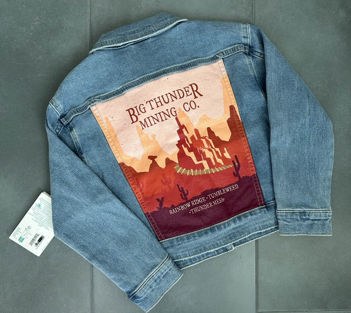 Disney ily 4EVER Big Thunder Mountain Railroad Denim Jean Jacket