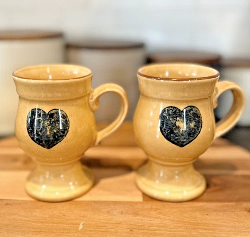 Pfaltzgraff Village Heart Pedestal Mugs Set of 2 USA Stoneware 1970s Rare