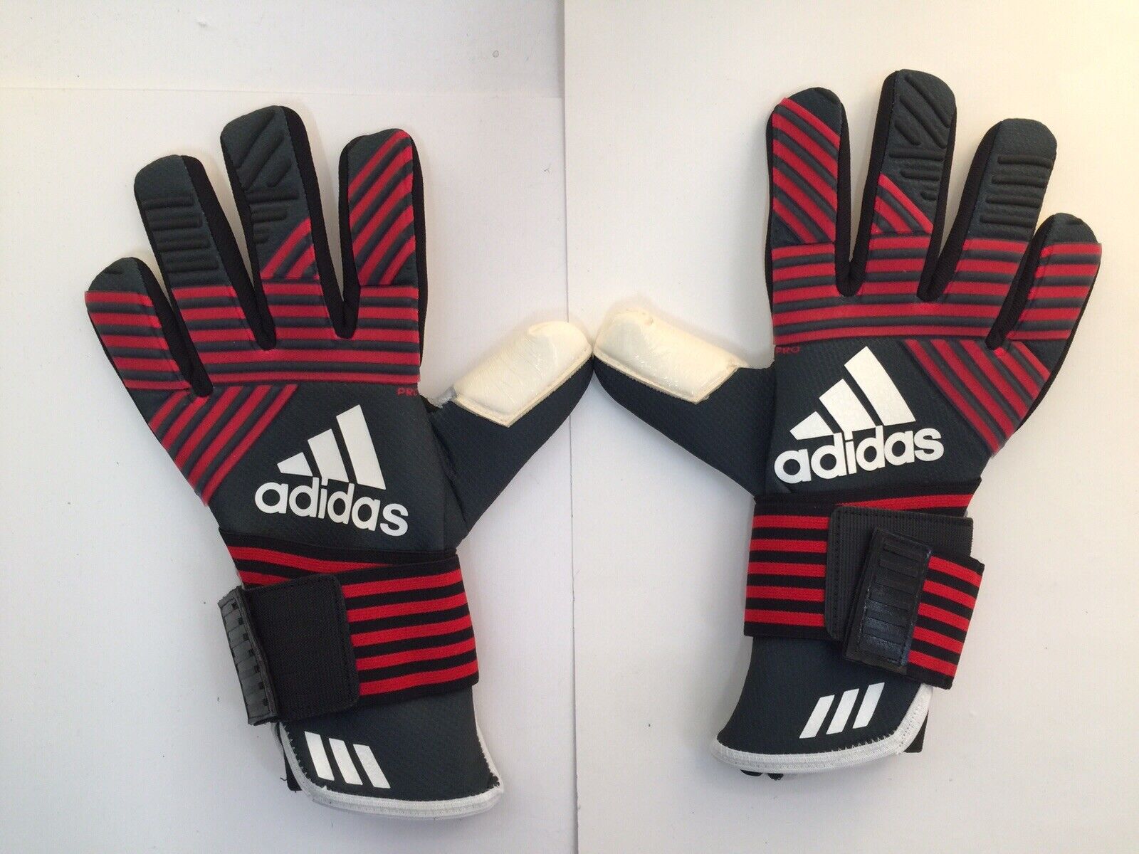 mens adidas football gloves