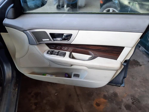 9W831560AB Elektronikmodul für JAGUAR XF 3.0 V6 Diesel S Portfolio 2009 8620998 - Bild 7 von 10