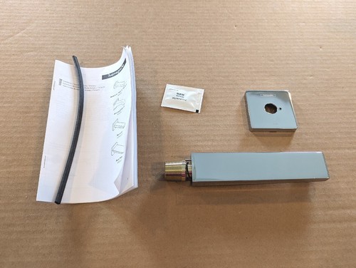 Hansgrohe 32542001 Caño de baño Metropol de 5-5/8 pulgadas en cromo *LEER* - Imagen 2 de 7