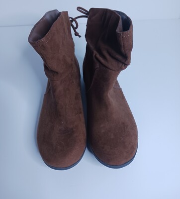 Arizona Jeans Company AZ KADIN Brown Suede Boots Women's Size 6.5 M