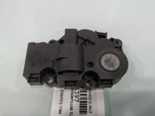 EGP0006 Motor zur Öffnung der Lüftungsklappen BMW SERIE 1 LIM. 2015 526397