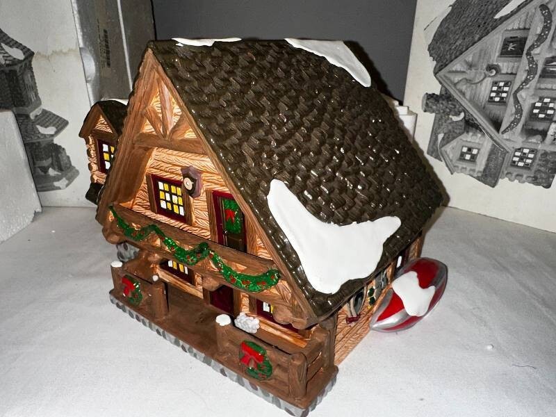 Department 56 HUNTING LODGE Original Snow Village, Great Shape/ W Box ...