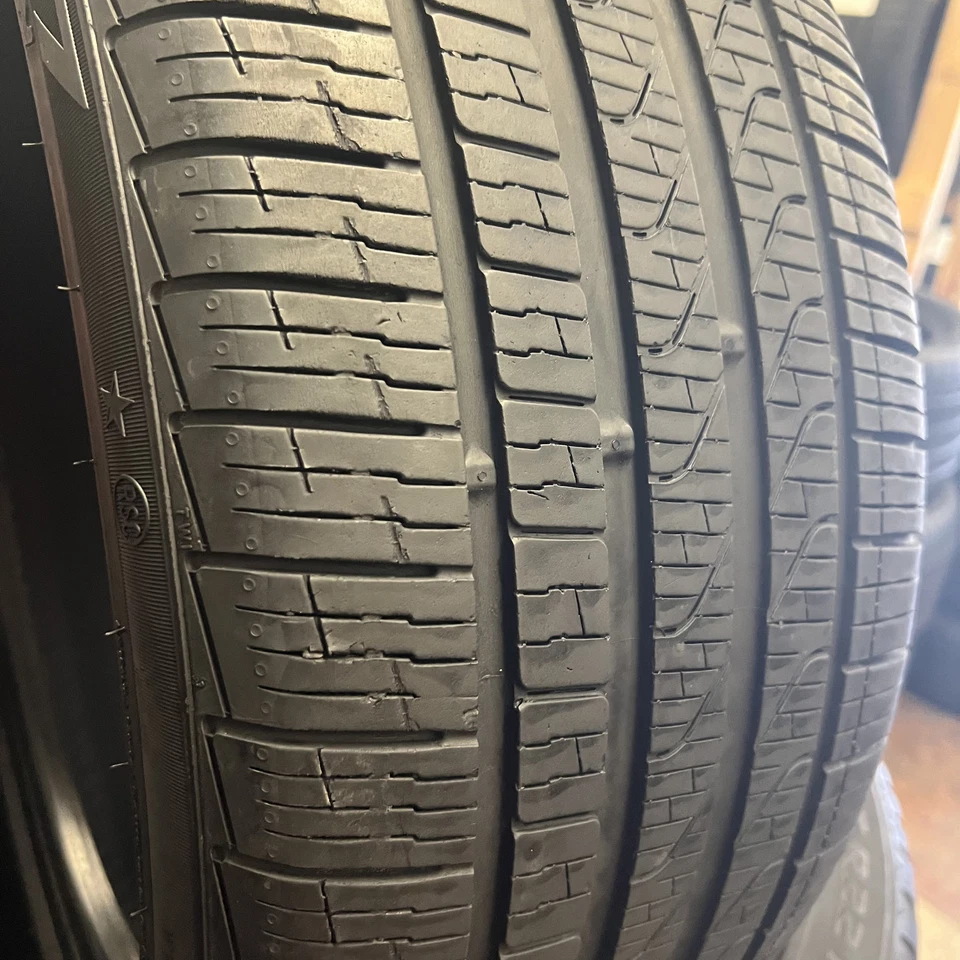 1 Neumático Pirelli Cinturato P7 Toda Temporada RunFlat BMW 225/40R18 92H Sin Parche Foto 3 de 4
