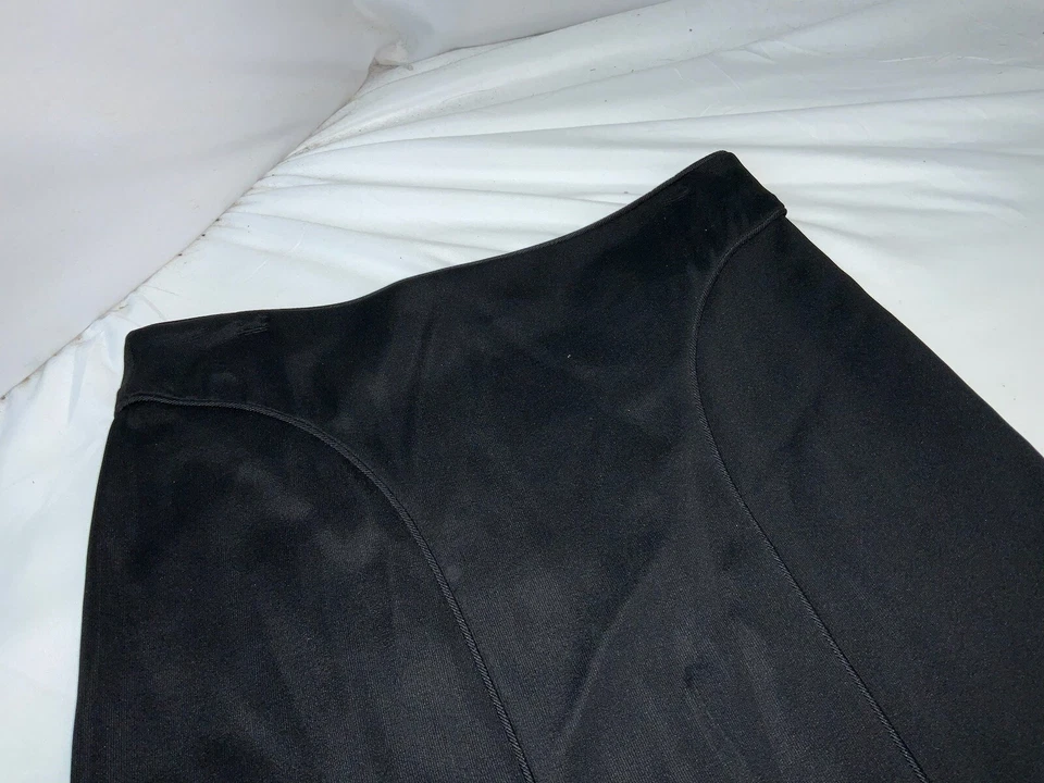 Giorgio Armani Straight Skirt Sz 6 Black Viscose Nylon Elastane Italy YGI K1-212 - Image 3 of 4