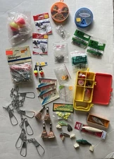 Lot Fishing Gear…Lures-Hooks-Sinkers-Worm-Bobbers-Stringers-Kids Tackle Box.