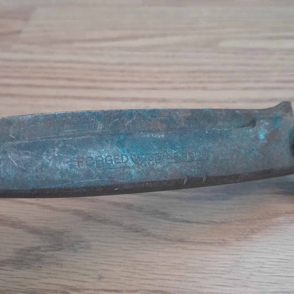 Vintage WISS No. 5600 Forged Steel Garden Grass Shears Red Handles  - Image 4 of 4