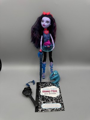 Monster High Jane Boolittle Basic Core Doll Puppe Zubehör
