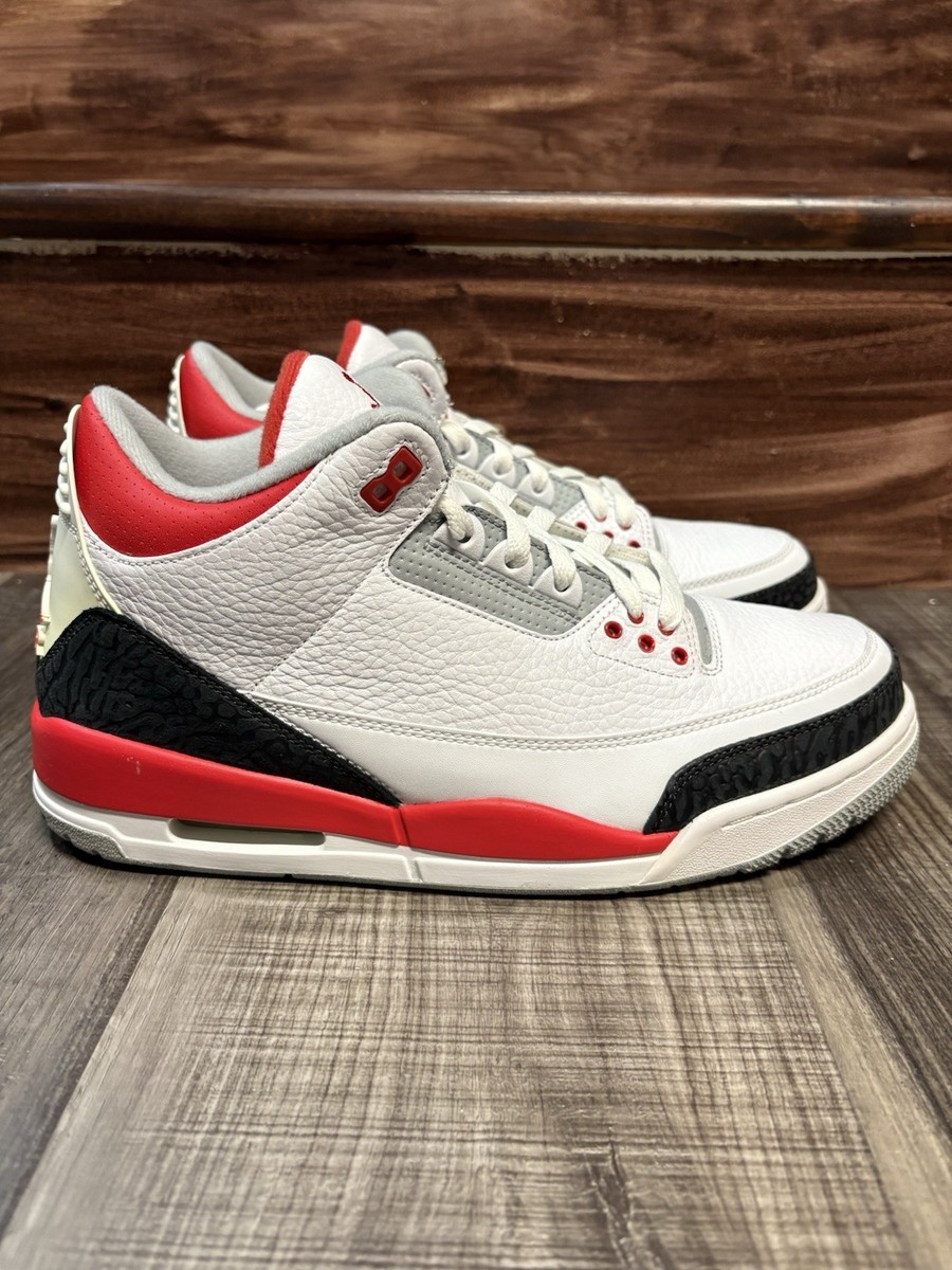 DS Air Jordan 3 Retro 